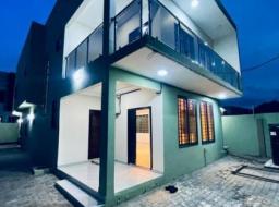 4 bedroom house for rent in Lakeside Estate 