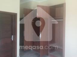 2 bedroom apartment for rent in Adjiringanor 