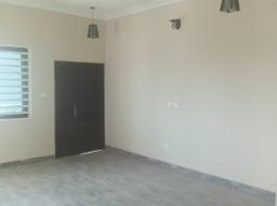 3 bedroom apartment for rent in Adjiringanor 