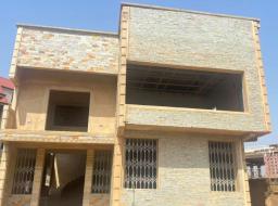 5 bedroom house for sale in Oyarifa Rd ( GHANA FLAG )