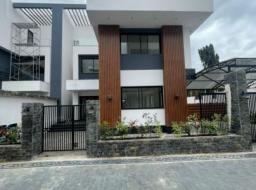 5 bedroom townhouse for rent in Cantonments