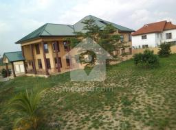 6 bedroom house for sale in Tema