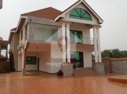 6 bedroom furnished house for rent at North Dzorwulu