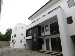 4 bedroom townhouse for rent in Airport Area