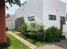 4 bedroom house for rent in Airport Residential Area