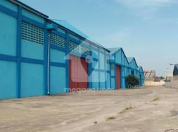 warehouse for rent at Spintex coca cola roundabout