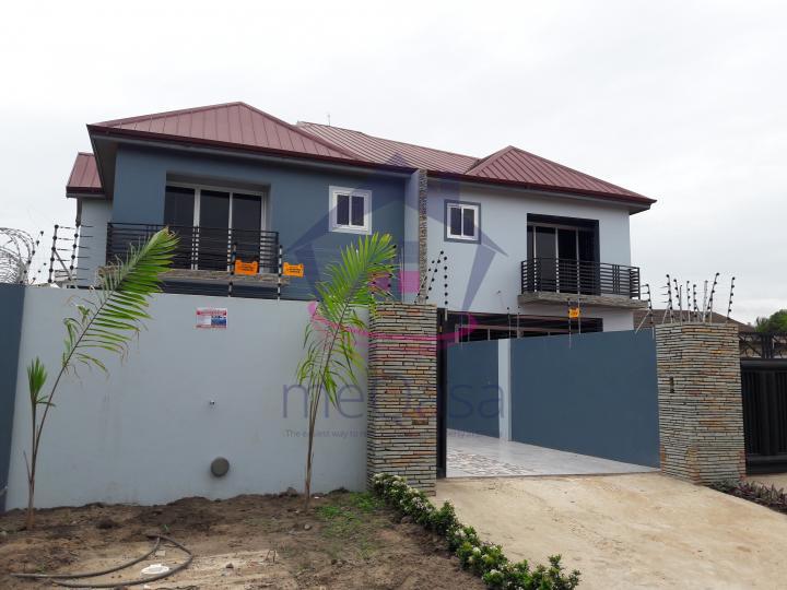 3 Bedroom Single Family House For Rent At Spintex 058726