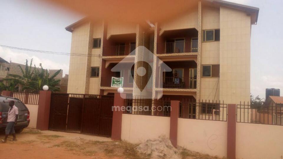 3 Bedroom Apartment For Rent At West Hills Mall 067430